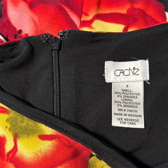 Cache Women's Size 8 Red Floral Sheath Dress with Leopard Trim Vintage - Picture 2 of 9